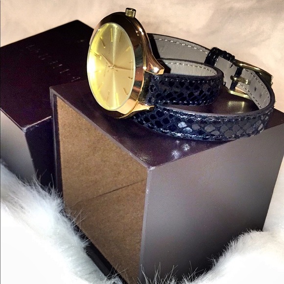 SIS, TIME IS MONEY! - Picture 4 of 7